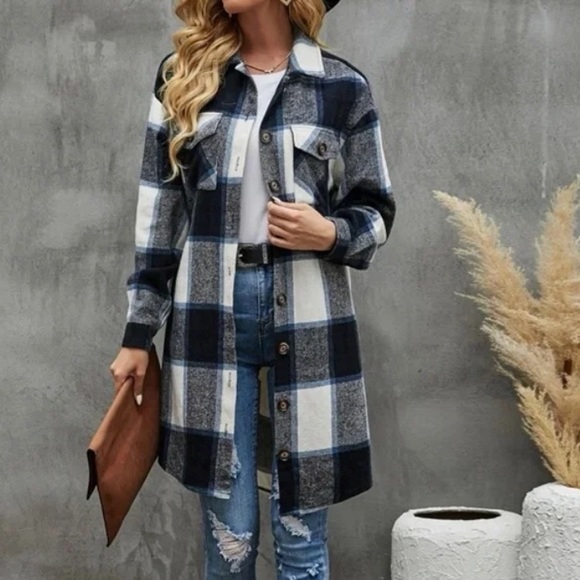 Cozy Plaid Button Up  Oversized Jacket Shacket - Picture 2 of 6